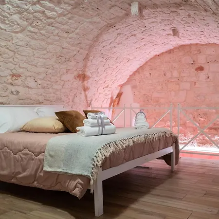 Dimore Piazza Vecchia Wellness Guest house