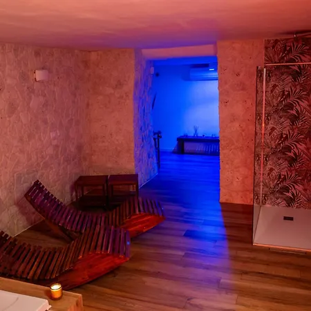 Dimore Piazza Vecchia Wellness * Castellana Grotte